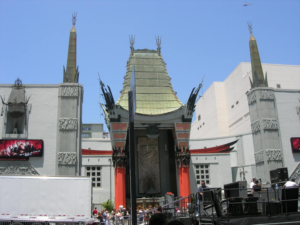 Scaled image 1810_manns_chinese_theatre.jpg 