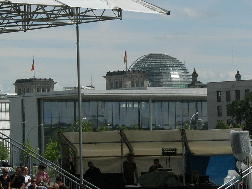 Scaled image 02_reichstag.jpg 